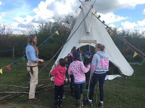 axe and paddle Bushcraft
